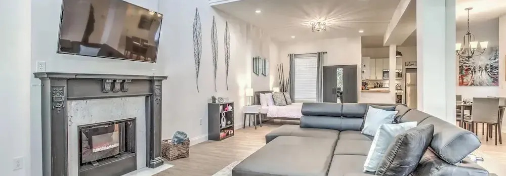 4632 First Floor Hidden Gem