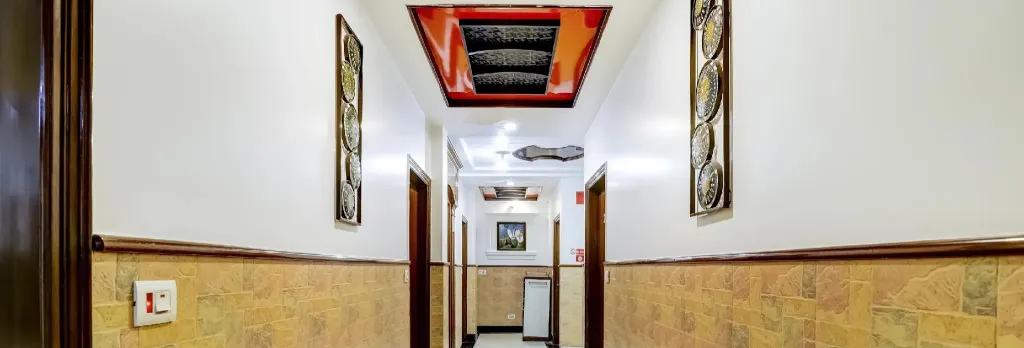 CAPITAL O74390 Hotel Grand Park Inn