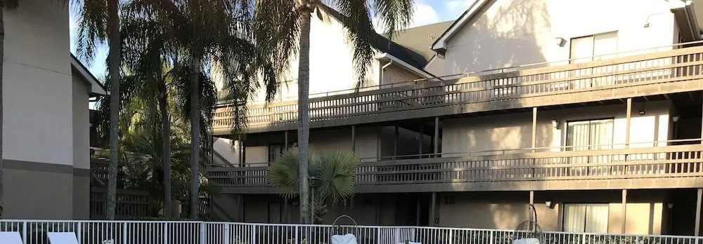 Doral Inn & Suites Miami Airport West