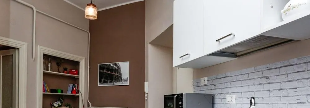 American Uni 2br Lovely Apt