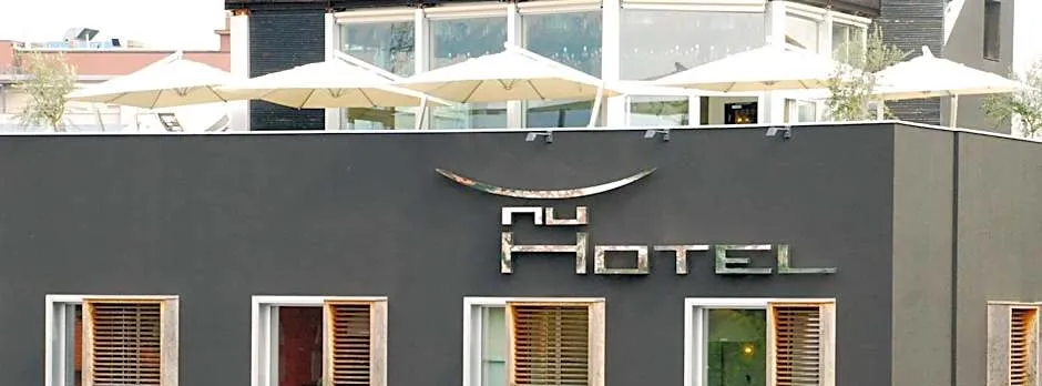 Nu Hotel