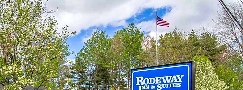 Rodeway Inn & Suites Brunswick near Hwy 1
