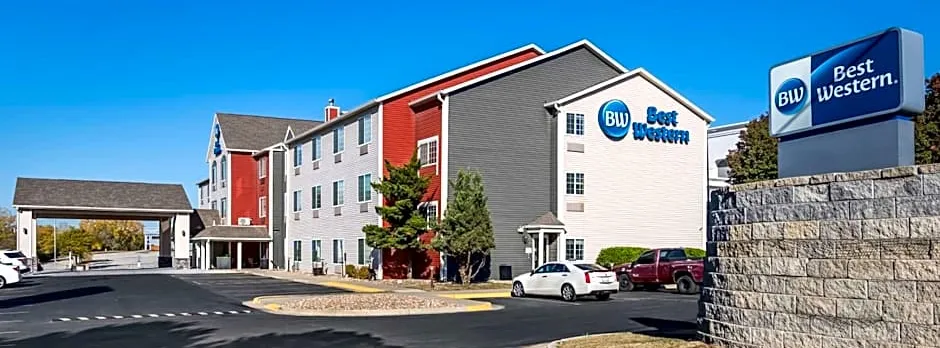 Best Western Worlds of Fun Inn & Suites