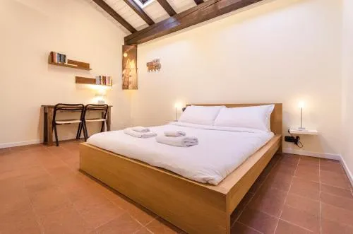 Ca di Leo, Private Terrace in Historical Center
