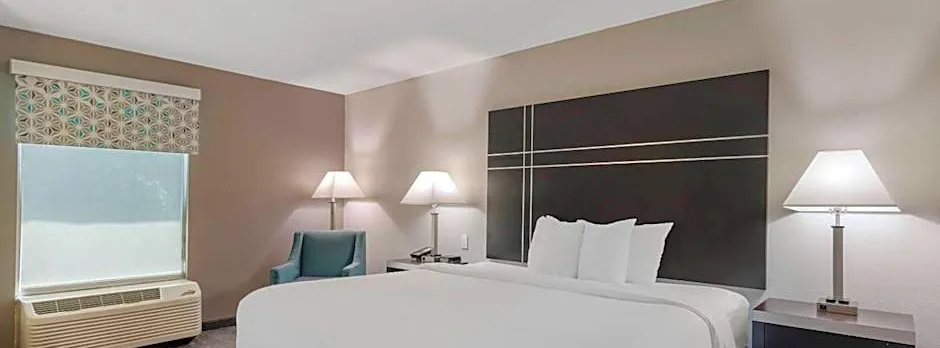 Quality Inn & Suites Union City - Atlanta South
