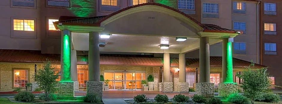 Holiday Inn & Suites Albuquerque Airport By IHG