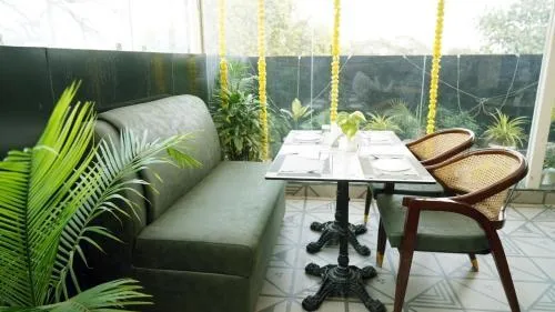 Hotel Anant Inn