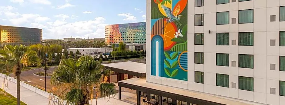 EVEN Orlando Universal Blvd by IHG
