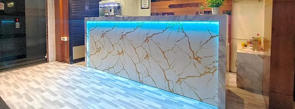 Hotel Ashraya International