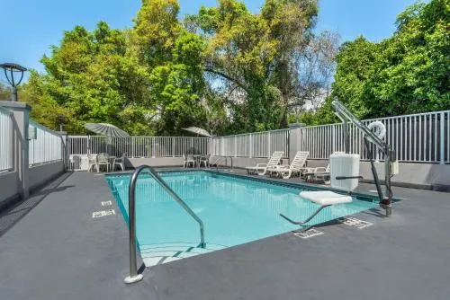 Quality Inn & Suites near Panama City Beach