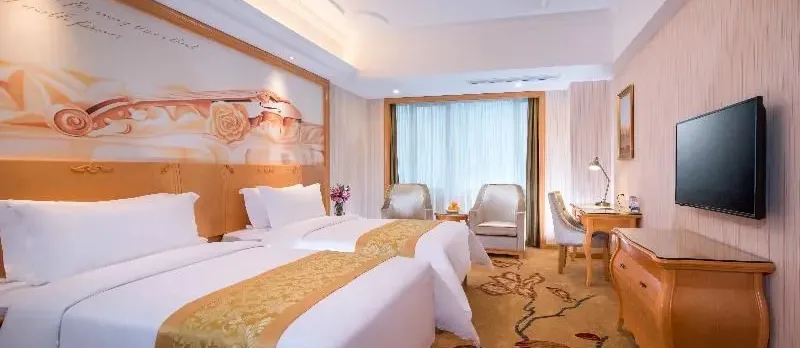 Vienna Hotel Guangzhou South Railway Station