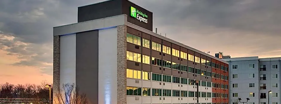Holiday Inn Express Washington DC N-Silver Spring By IHG