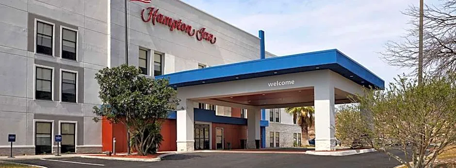 Hampton Inn Eagle Pass