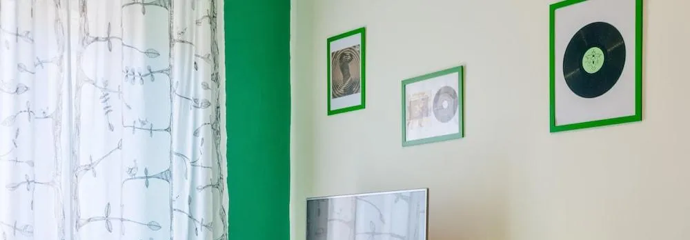 Music Guesthouse