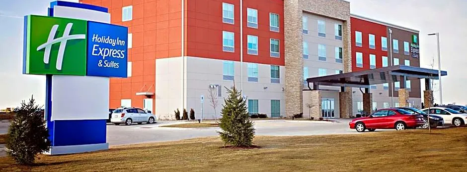Holiday Inn Express & Suites - Rantoul By IHG