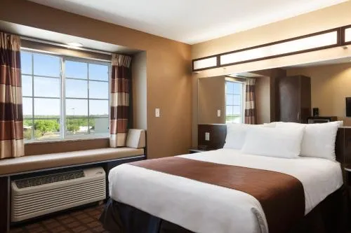Microtel Inn & Suites by Wyndham Kenedy Karnes City