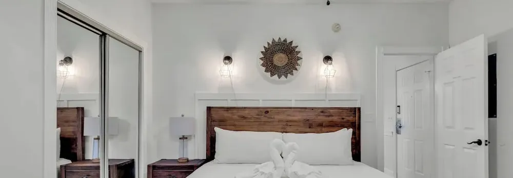 Elegant 3BR Condo- Magnolia North 101