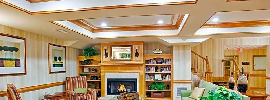 Country Inn & Suites by Radisson, McDonough, GA