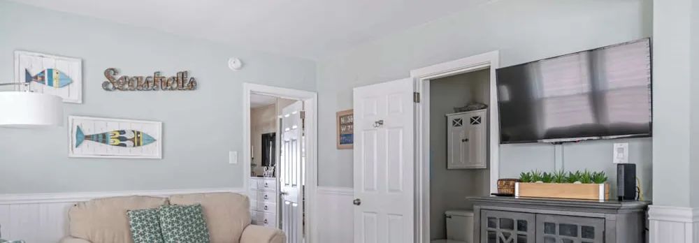 Coastal Condo Close to Beach & Entertainment