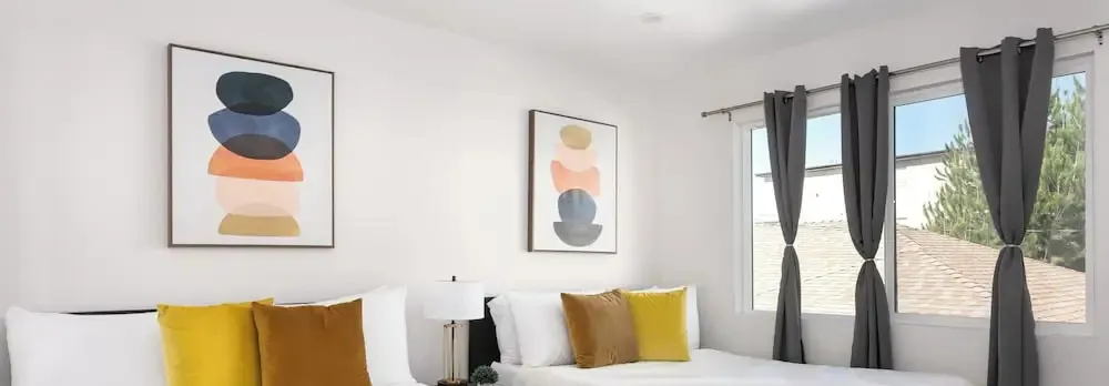 Chic City Apt Near Americana Glendale