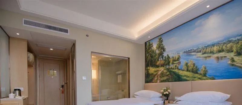 Vienna International Hotel Wuhan Wangjiawan Tieqiao Square