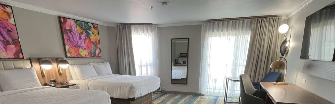La Quinta Inn & Suites by Wyndham Yakima Downtown