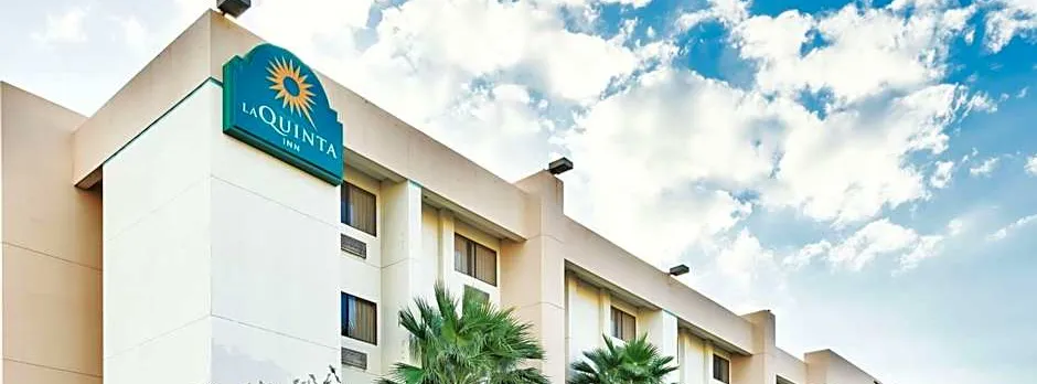 La Quinta Inn & Suites by Wyndham Austin North