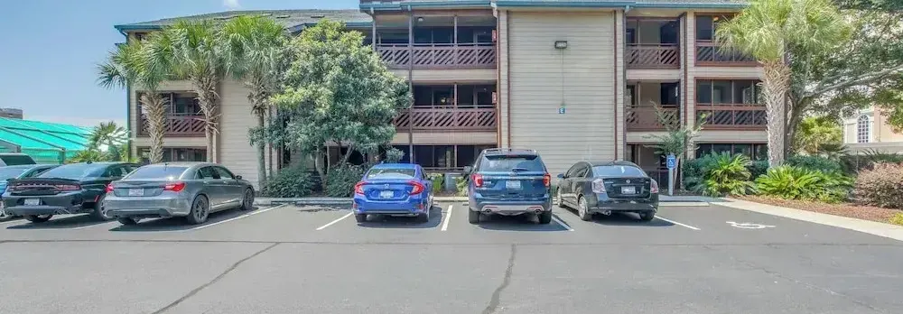 3 Blocks to Ocean: Resort Condo in Myrtle Beach!