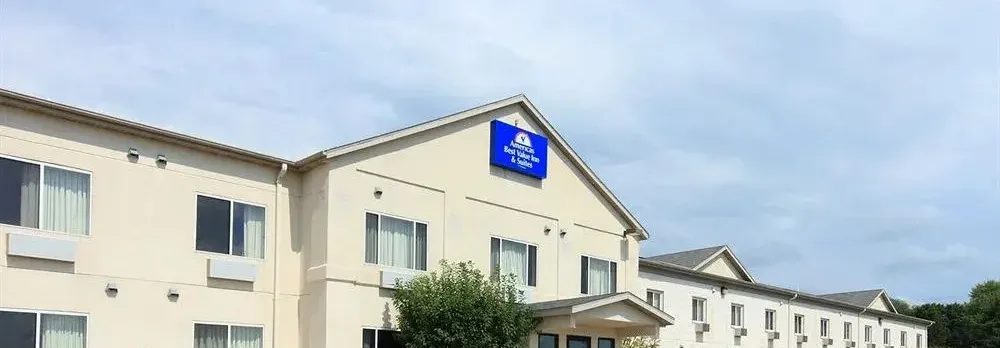 Coratel Inn & Suites by Jasper Northfield
