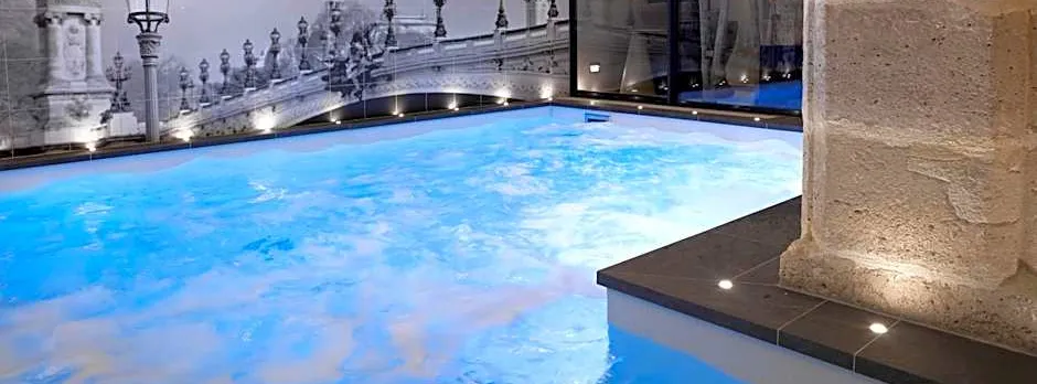 Hotel La Lanterne & Spa By Timhotel