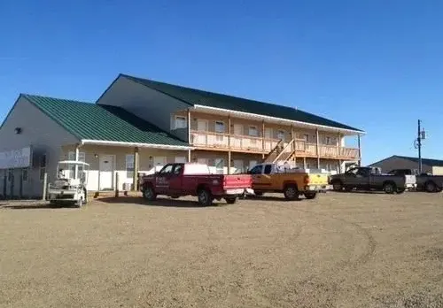 Tumbleweed Inn & Suites