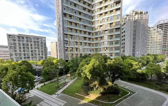 Shanghai Fools Fools Apartment