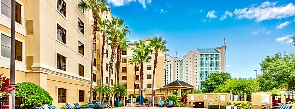 Apartment with Pool Hot Tub - Near Universal Studios