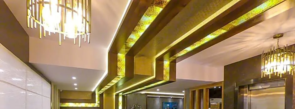 Hotel Monarch International