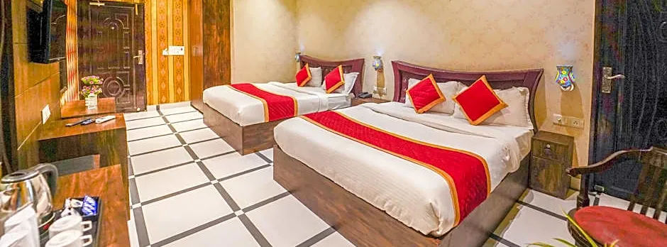 Shiv Rudraksh Resort with Ganges View