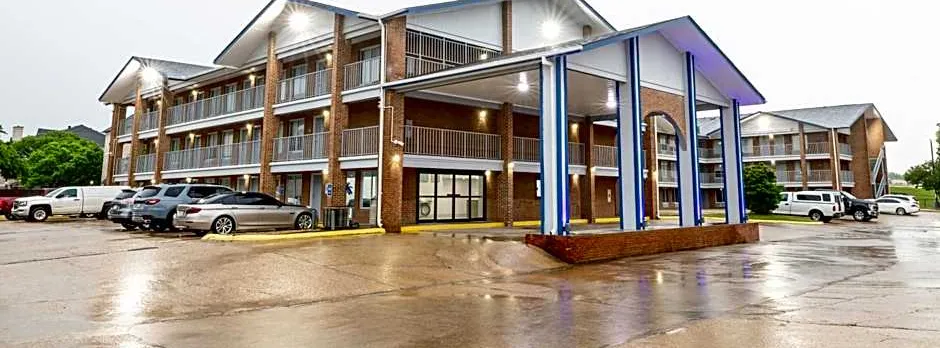 Days Inn & Suites by Wyndham Bossier City LA Shreveport