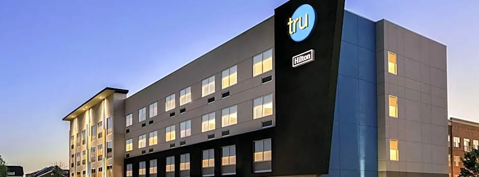 Tru by Hilton Charlotte Ayrsley NC