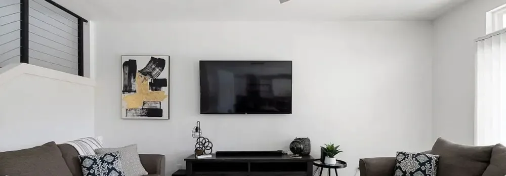 Urban Retreat With Pool Near Downtown Dallas