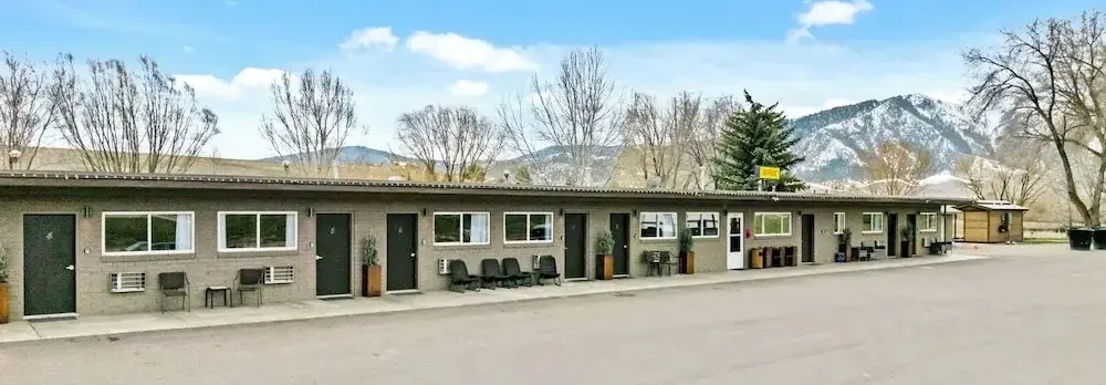 Lost Trail Resort