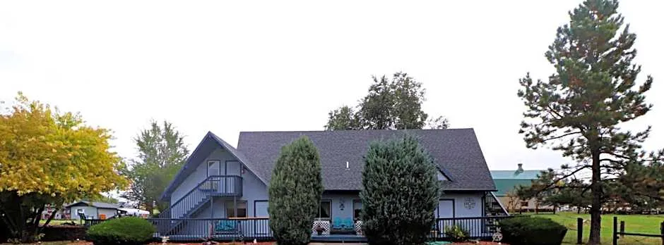 Sweetgrass Inn Bed & Breakfast