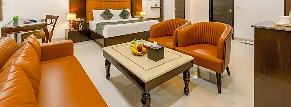 Hotel Anand International