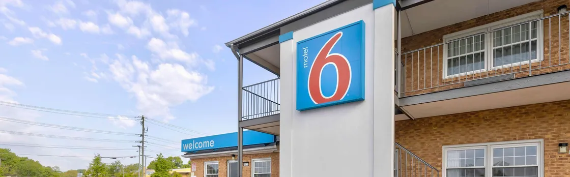 Motel 6 Falls Church, VA - Arlington Boulevard