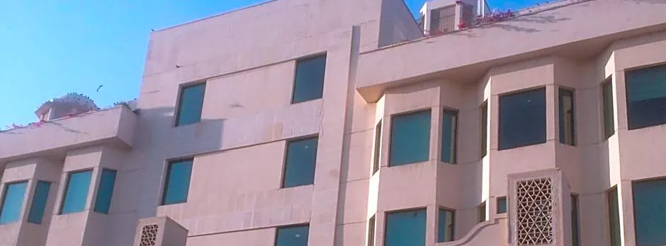 The Lalit Traveller Hotel