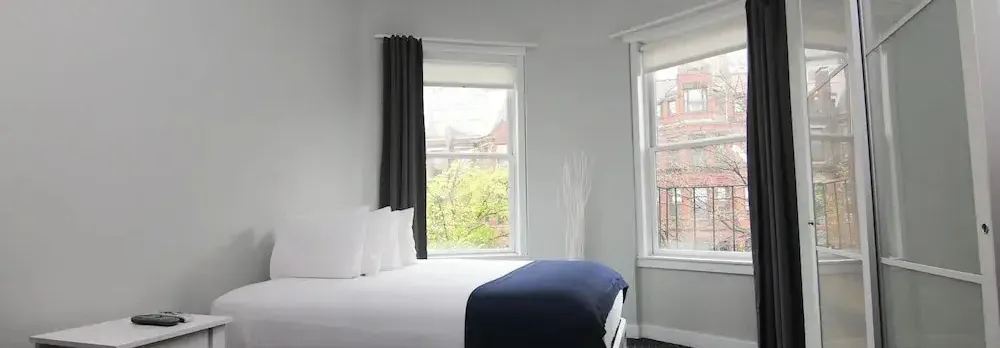 Maverick Suites at 245 Newbury St