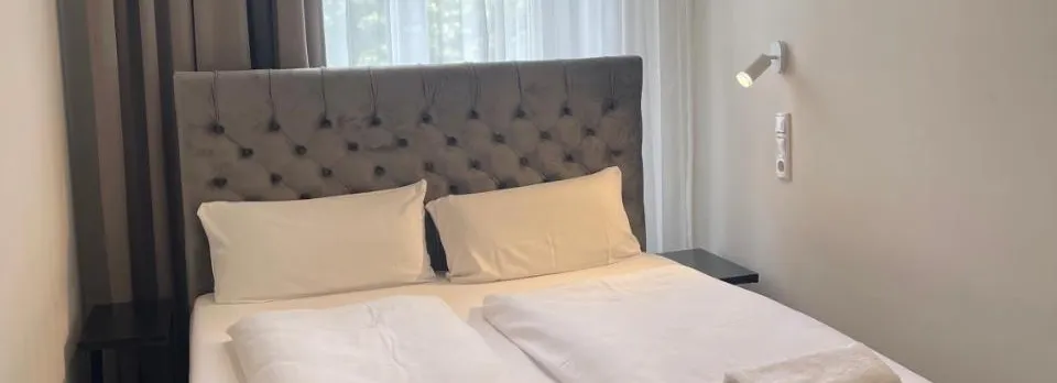 Motel Blue