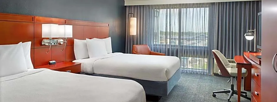 Courtyard by Marriott Warner Robins