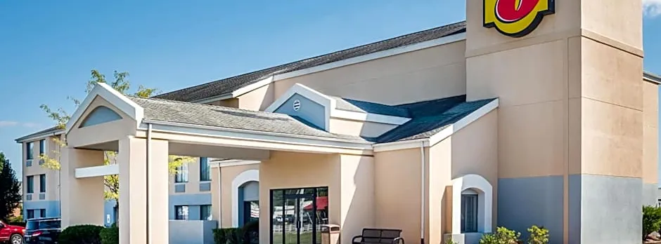 Super 8 by Wyndham Jasper