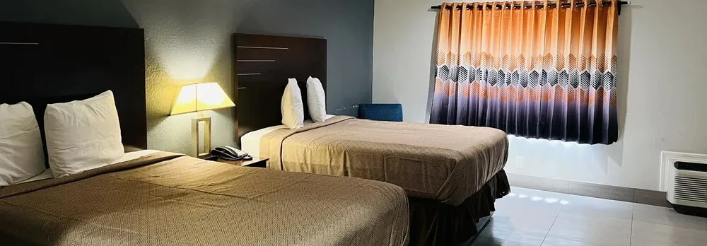 Regency Inn & Suites Houston East I 10