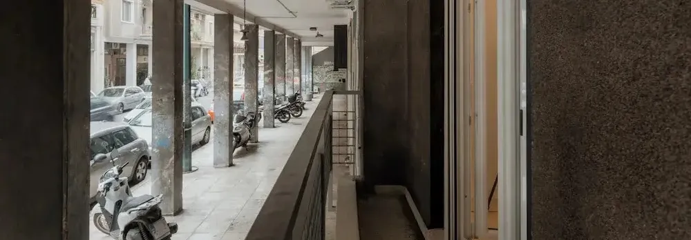 15 Minutes Walk to Acropolis, Minimalist Studio