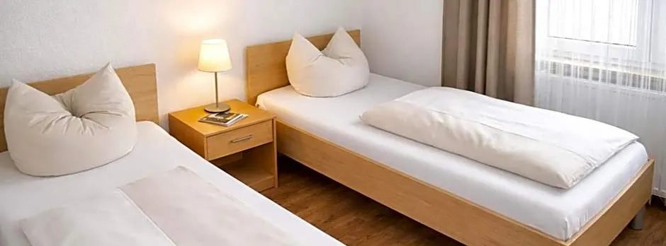 Hotel Discovery